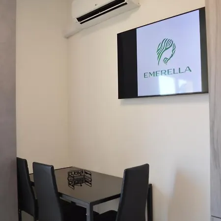 Emerella Сидерно-Марина